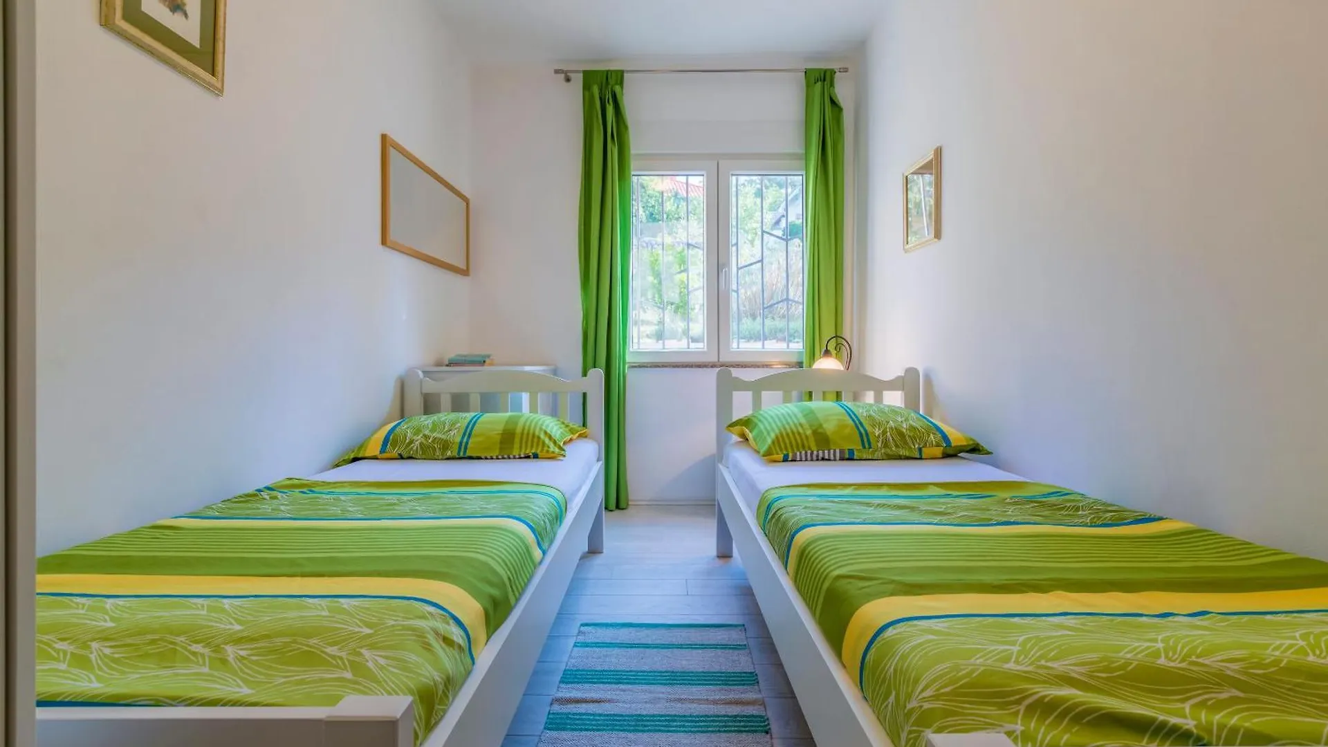Apartment Silvana Dramalj